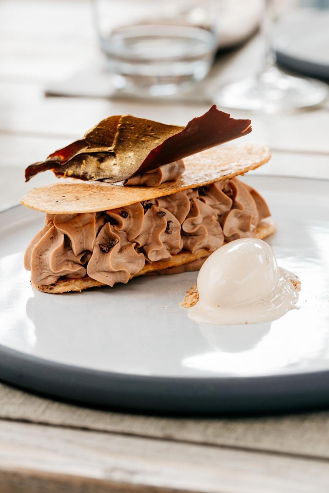 Hotel Carcarille Restaurant Le C Горд Екстериор снимка
