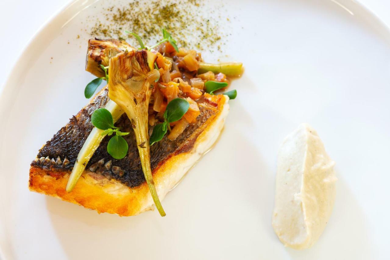 Hotel Carcarille Restaurant Le C Горд Екстериор снимка